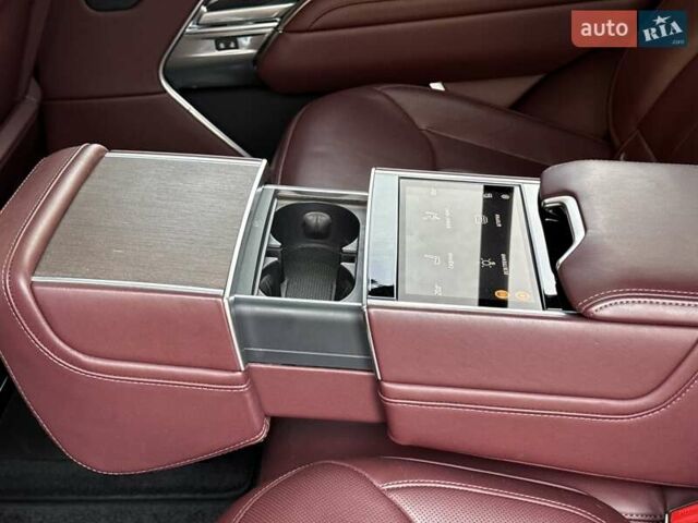 Чорний Ленд Ровер Рендж Ровер, об'ємом двигуна 4.39 л та пробігом 57 тис. км за 176000 $, фото 41 на Automoto.ua