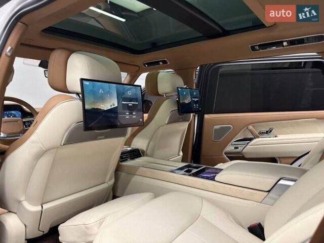 Черный Ленд Ровер Рендж Ровер, объемом двигателя 3 л и пробегом 32 тыс. км за 255000 $, фото 49 на Automoto.ua