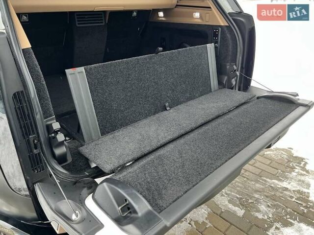 Чорний Ленд Ровер Рендж Ровер, об'ємом двигуна 3 л та пробігом 32 тис. км за 259000 $, фото 34 на Automoto.ua