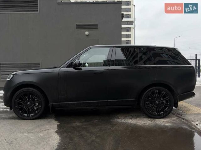 Чорний Ленд Ровер Рендж Ровер, об'ємом двигуна 4.39 л та пробігом 22 тис. км за 184444 $, фото 5 на Automoto.ua