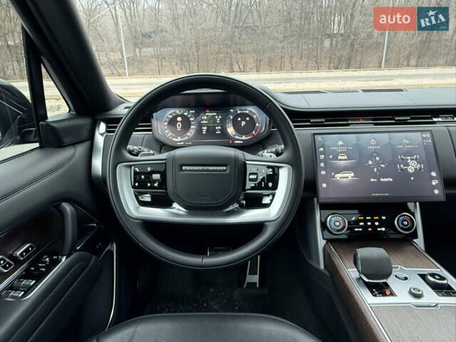 Черный Ленд Ровер Рендж Ровер, объемом двигателя 4.39 л и пробегом 49 тыс. км за 187000 $, фото 7 на Automoto.ua