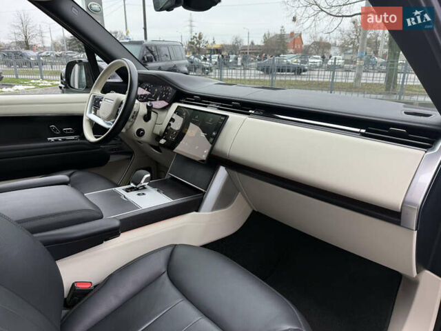 Чорний Ленд Ровер Рендж Ровер, об'ємом двигуна 4.39 л та пробігом 26 тис. км за 208000 $, фото 35 на Automoto.ua