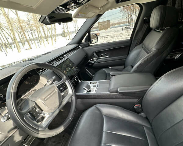 Чорний Ленд Ровер Рендж Ровер, об'ємом двигуна 4.39 л та пробігом 18 тис. км за 195000 $, фото 7 на Automoto.ua