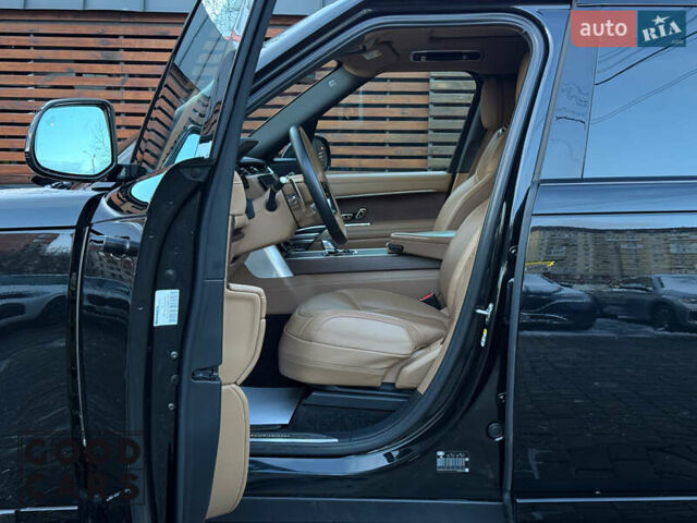 Чорний Ленд Ровер Рендж Ровер, об'ємом двигуна 3 л та пробігом 96 тис. км за 165000 $, фото 22 на Automoto.ua