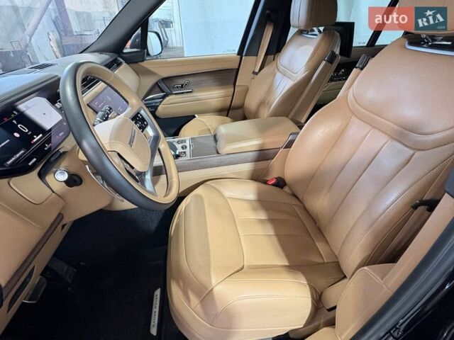 Чорний Ленд Ровер Рендж Ровер, об'ємом двигуна 3 л та пробігом 99 тис. км за 153000 $, фото 14 на Automoto.ua