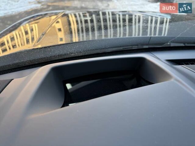 Чорний Ленд Ровер Рендж Ровер, об'ємом двигуна 3 л та пробігом 40 тис. км за 177333 $, фото 27 на Automoto.ua