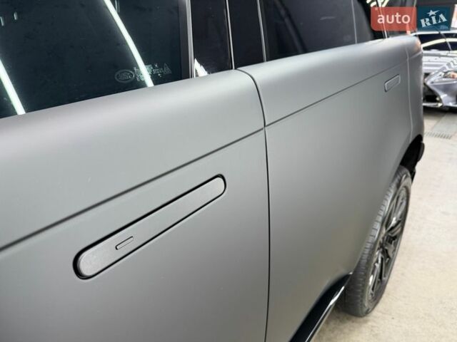 Черный Ленд Ровер Рендж Ровер, объемом двигателя 4.39 л и пробегом 46 тыс. км за 174000 $, фото 25 на Automoto.ua