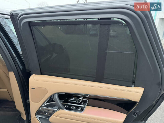 Чорний Ленд Ровер Рендж Ровер, об'ємом двигуна 3 л та пробігом 24 тис. км за 175000 $, фото 16 на Automoto.ua