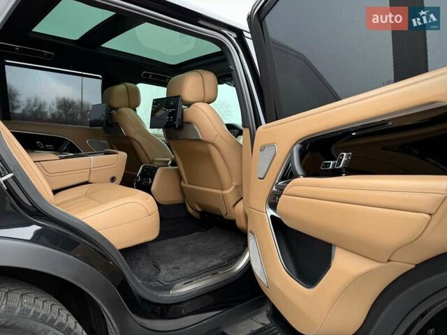 Черный Ленд Ровер Рендж Ровер, объемом двигателя 4.39 л и пробегом 67 тыс. км за 185000 $, фото 59 на Automoto.ua