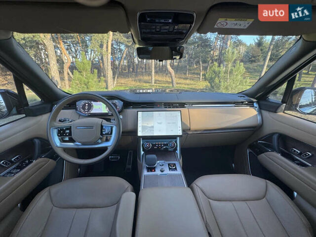 Чорний Ленд Ровер Рендж Ровер, об'ємом двигуна 4.39 л та пробігом 74 тис. км за 182000 $, фото 7 на Automoto.ua