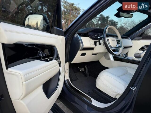 Чорний Ленд Ровер Рендж Ровер, об'ємом двигуна 3 л та пробігом 9 тис. км за 179900 $, фото 38 на Automoto.ua