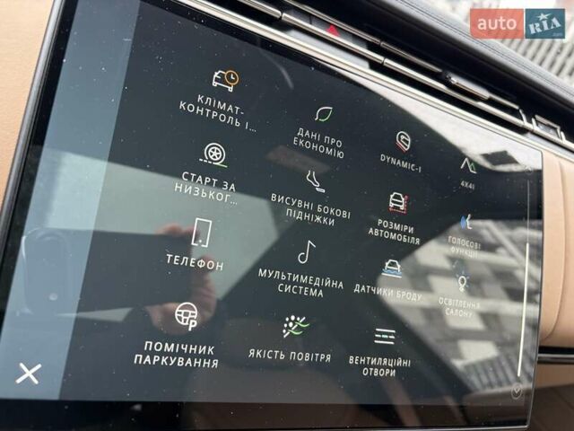 Чорний Ленд Ровер Рендж Ровер, об'ємом двигуна 3 л та пробігом 40 тис. км за 174444 $, фото 43 на Automoto.ua