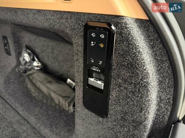 Черный Ленд Ровер Рендж Ровер, объемом двигателя 4.39 л и пробегом 67 тыс. км за 185000 $, фото 95 на Automoto.ua