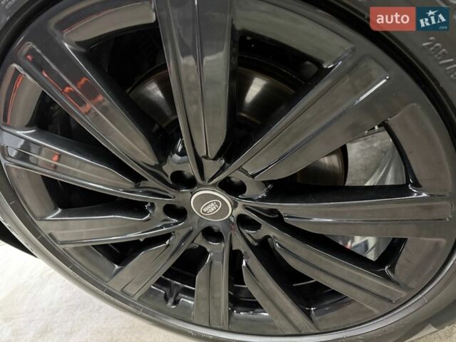 Черный Ленд Ровер Рендж Ровер, объемом двигателя 4.39 л и пробегом 46 тыс. км за 174000 $, фото 37 на Automoto.ua