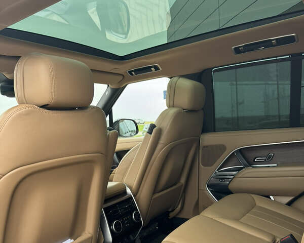 Чорний Ленд Ровер Рендж Ровер, об'ємом двигуна 3 л та пробігом 75 тис. км за 164900 $, фото 38 на Automoto.ua