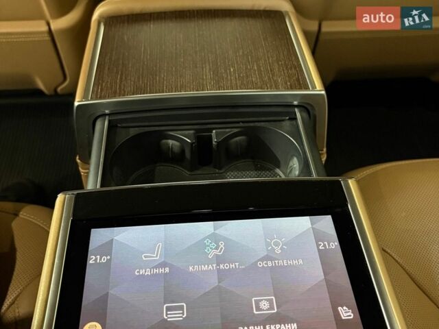 Чорний Ленд Ровер Рендж Ровер, об'ємом двигуна 3 л та пробігом 99 тис. км за 153000 $, фото 19 на Automoto.ua