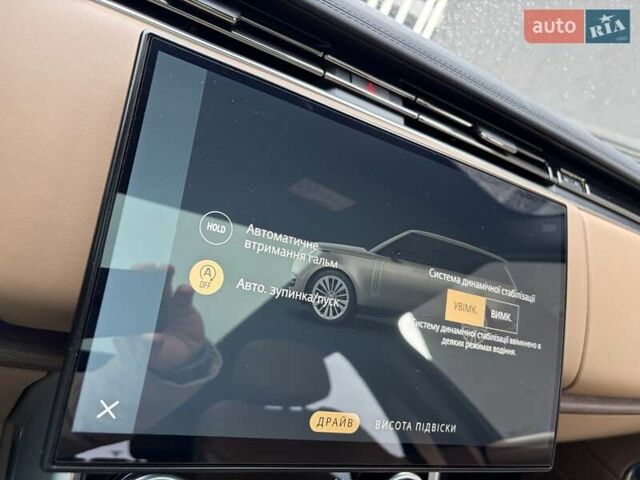 Чорний Ленд Ровер Рендж Ровер, об'ємом двигуна 4.39 л та пробігом 22 тис. км за 184444 $, фото 30 на Automoto.ua