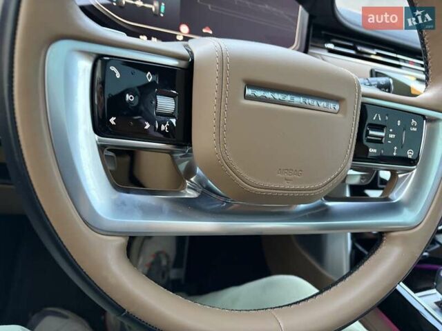 Чорний Ленд Ровер Рендж Ровер, об'ємом двигуна 3 л та пробігом 40 тис. км за 177333 $, фото 28 на Automoto.ua