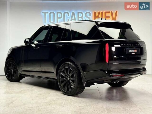 Ленд Ровер Рендж Ровер 2023 в Киеве на Automoto.ua Черный Ленд Ровер Рендж Ровер, объемом двигателя 3 л и пробегом 29 тыс. км за 187800 $, фото 8 на Automoto.ua
