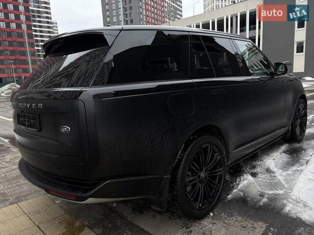 Чорний Ленд Ровер Рендж Ровер, об'ємом двигуна 4.39 л та пробігом 22 тис. км за 184444 $, фото 2 на Automoto.ua
