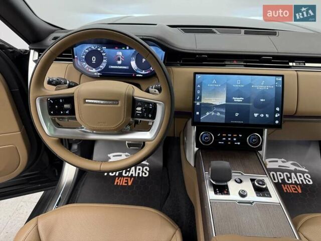 Ленд Ровер Рендж Ровер 2023 в Киеве на Automoto.ua Черный Ленд Ровер Рендж Ровер, объемом двигателя 3 л и пробегом 35 тыс. км за 209990 $, фото 57 на Automoto.ua