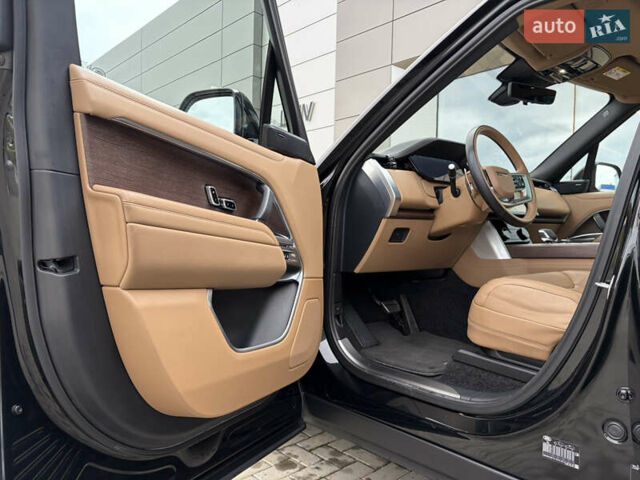 Чорний Ленд Ровер Рендж Ровер, об'ємом двигуна 3 л та пробігом 84 тис. км за 154900 $, фото 47 на Automoto.ua