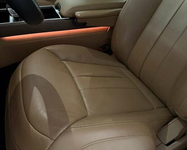 Чорний Ленд Ровер Рендж Ровер, об'ємом двигуна 4.39 л та пробігом 22 тис. км за 188333 $, фото 17 на Automoto.ua