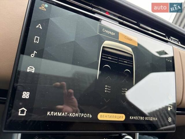 Черный Ленд Ровер Рендж Ровер, объемом двигателя 3 л и пробегом 40 тыс. км за 177333 $, фото 26 на Automoto.ua