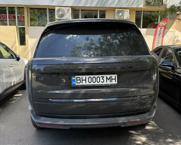 Чорний Ленд Ровер Рендж Ровер, об'ємом двигуна 4.39 л та пробігом 50 тис. км за 180000 $, фото 5 на Automoto.ua