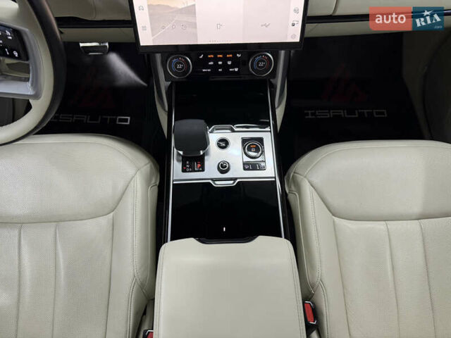 Черный Ленд Ровер Рендж Ровер, объемом двигателя 3 л и пробегом 64 тыс. км за 165000 $, фото 29 на Automoto.ua