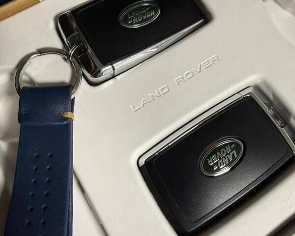 Чорний Ленд Ровер Рендж Ровер, об'ємом двигуна 4.39 л та пробігом 22 тис. км за 188333 $, фото 22 на Automoto.ua