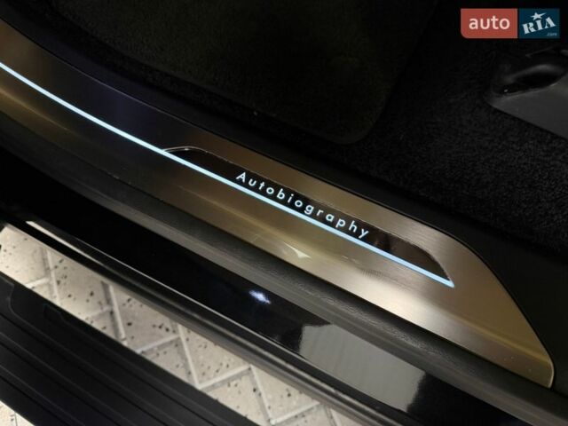 Черный Ленд Ровер Рендж Ровер, объемом двигателя 4.39 л и пробегом 70 тыс. км за 169000 $, фото 30 на Automoto.ua