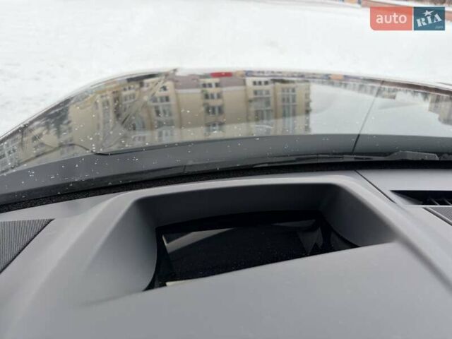 Чорний Ленд Ровер Рендж Ровер, об'ємом двигуна 3 л та пробігом 40 тис. км за 177111 $, фото 75 на Automoto.ua