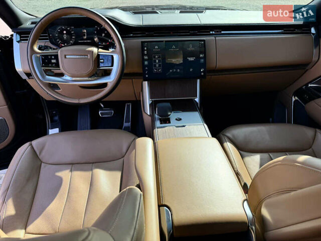 Чорний Ленд Ровер Рендж Ровер, об'ємом двигуна 4.39 л та пробігом 69 тис. км за 170000 $, фото 19 на Automoto.ua