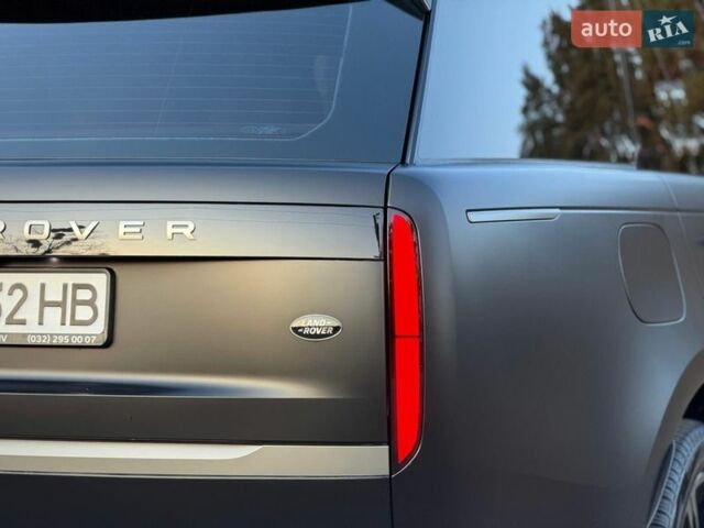 Чорний Ленд Ровер Рендж Ровер, об'ємом двигуна 3 л та пробігом 9 тис. км за 179900 $, фото 14 на Automoto.ua