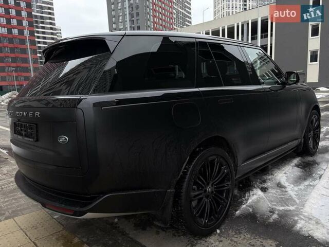 Чорний Ленд Ровер Рендж Ровер, об'ємом двигуна 4.39 л та пробігом 22 тис. км за 184444 $, фото 1 на Automoto.ua