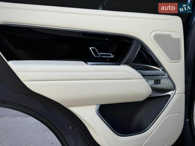 Чорний Ленд Ровер Рендж Ровер, об'ємом двигуна 3 л та пробігом 9 тис. км за 179900 $, фото 58 на Automoto.ua