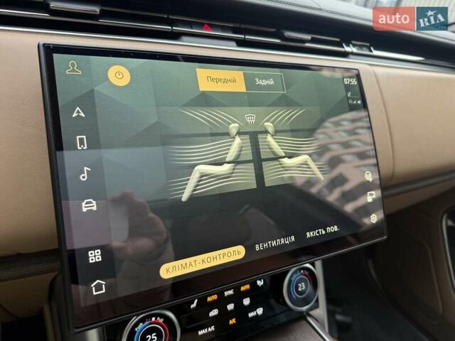 Черный Ленд Ровер Рендж Ровер, объемом двигателя 3 л и пробегом 39 тыс. км за 177111 $, фото 25 на Automoto.ua