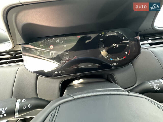 Чорний Ленд Ровер Рендж Ровер, об'ємом двигуна 4.39 л та пробігом 18 тис. км за 195000 $, фото 5 на Automoto.ua