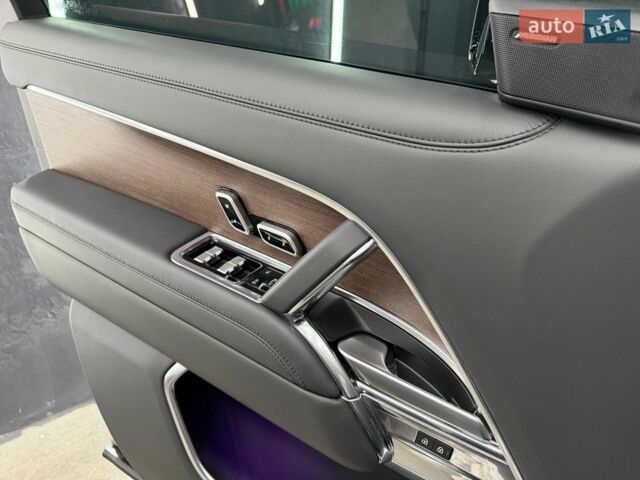 Черный Ленд Ровер Рендж Ровер, объемом двигателя 4.39 л и пробегом 46 тыс. км за 174000 $, фото 40 на Automoto.ua