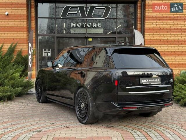 Чорний Ленд Ровер Рендж Ровер, об'ємом двигуна 4.39 л та пробігом 57 тис. км за 176000 $, фото 3 на Automoto.ua