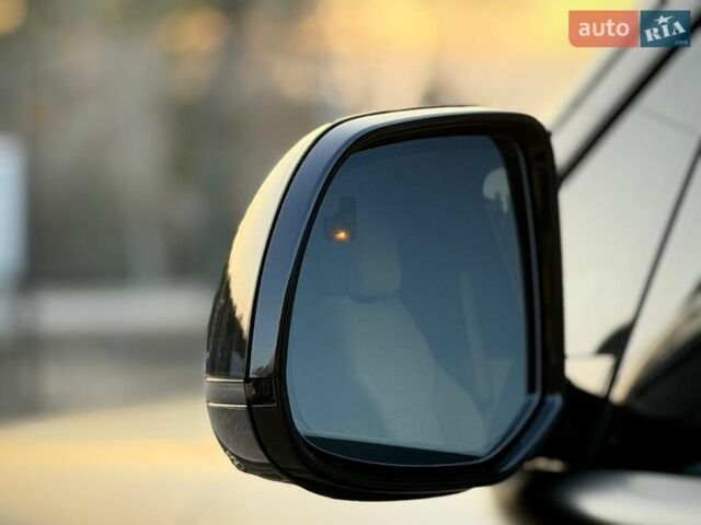 Чорний Ленд Ровер Рендж Ровер, об'ємом двигуна 3 л та пробігом 9 тис. км за 179900 $, фото 17 на Automoto.ua