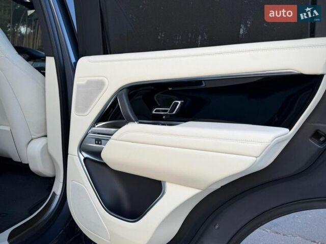 Чорний Ленд Ровер Рендж Ровер, об'ємом двигуна 3 л та пробігом 9 тис. км за 179900 $, фото 79 на Automoto.ua