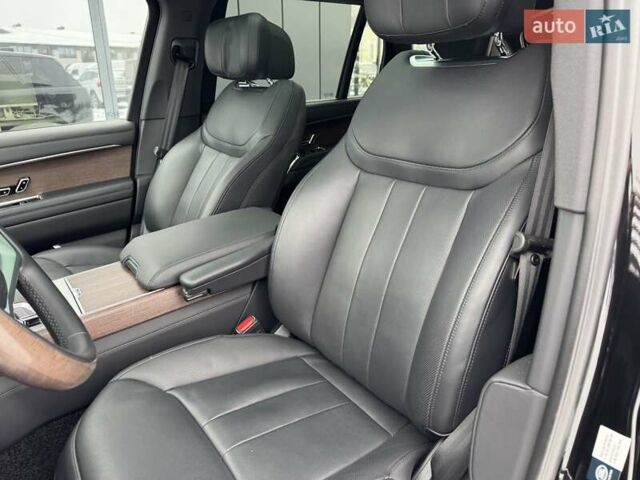 Черный Ленд Ровер Рендж Ровер, объемом двигателя 3 л и пробегом 24 тыс. км за 197000 $, фото 19 на Automoto.ua