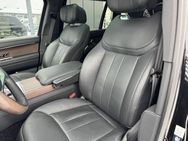 Чорний Ленд Ровер Рендж Ровер, об'ємом двигуна 3 л та пробігом 22 тис. км за 189900 $, фото 19 на Automoto.ua