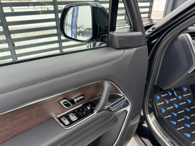 Чорний Ленд Ровер Рендж Ровер, об'ємом двигуна 3 л та пробігом 22 тис. км за 189900 $, фото 14 на Automoto.ua