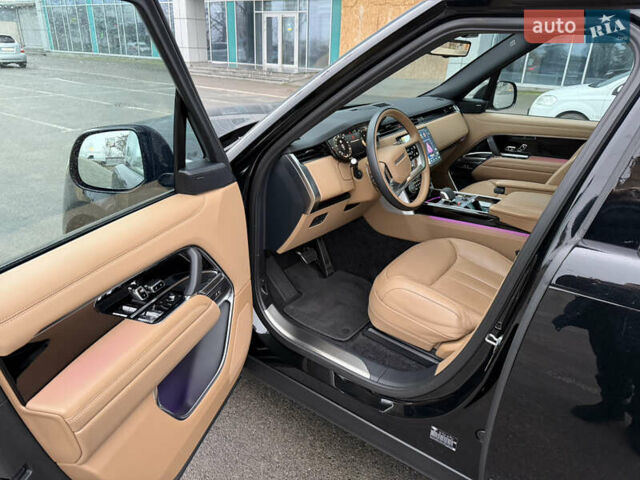 Чорний Ленд Ровер Рендж Ровер, об'ємом двигуна 3 л та пробігом 24 тис. км за 175000 $, фото 10 на Automoto.ua