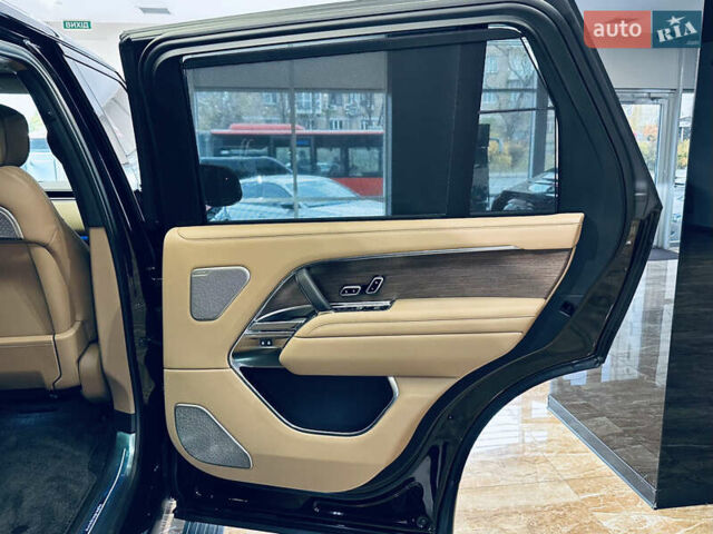 Чорний Ленд Ровер Рендж Ровер, об'ємом двигуна 3 л та пробігом 6 тис. км за 219000 $, фото 76 на Automoto.ua