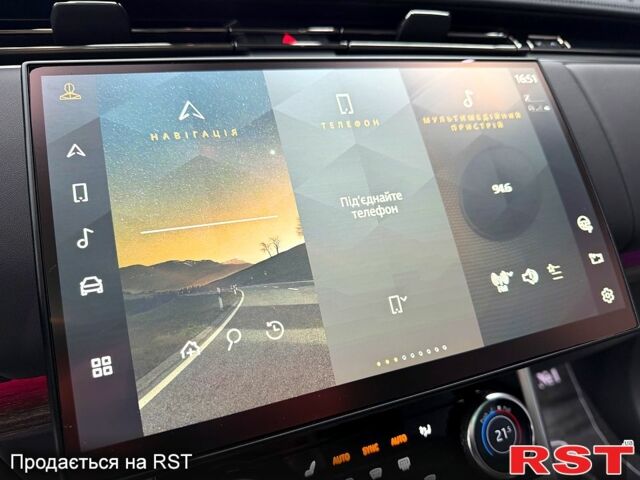 Чорний Ленд Ровер Рендж Ровер, об'ємом двигуна 4.4 л та пробігом 46 тис. км за 173000 $, фото 10 на Automoto.ua