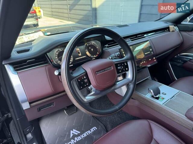 Чорний Ленд Ровер Рендж Ровер, об'ємом двигуна 3 л та пробігом 14 тис. км за 219900 $, фото 16 на Automoto.ua